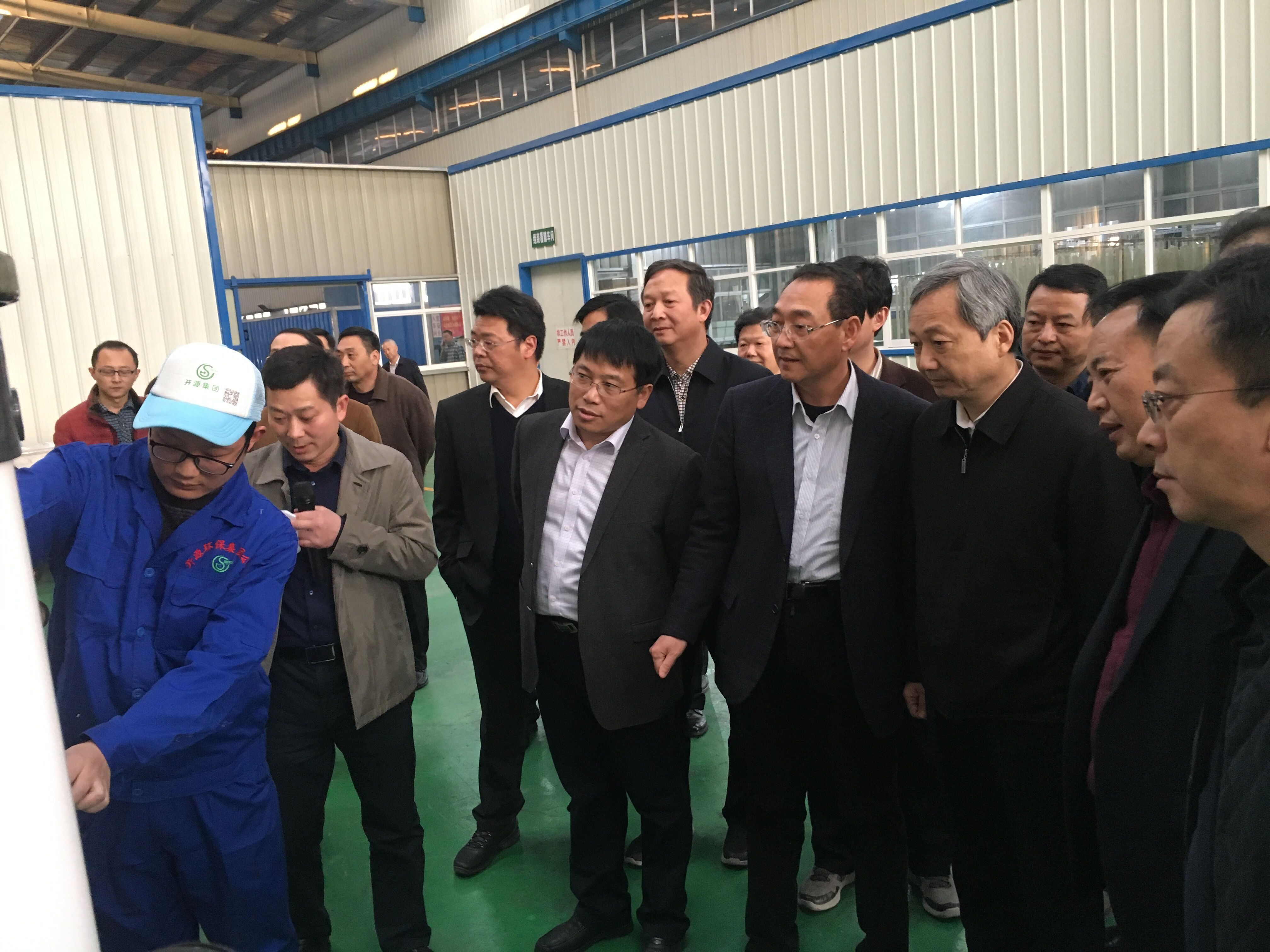 市长尚朝阳率队考察月博环保